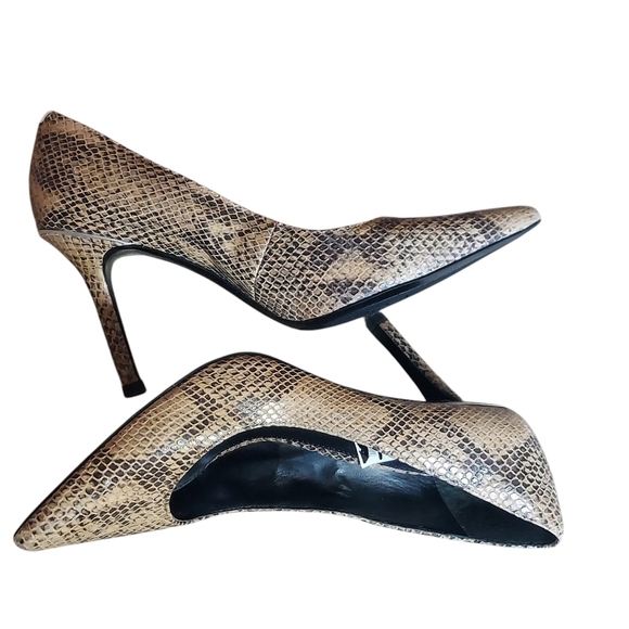 Lauren Ralph Lauren Snakeskin Embossed Leather Pointed Toe Stilletto Heels - Picture 11 of 16